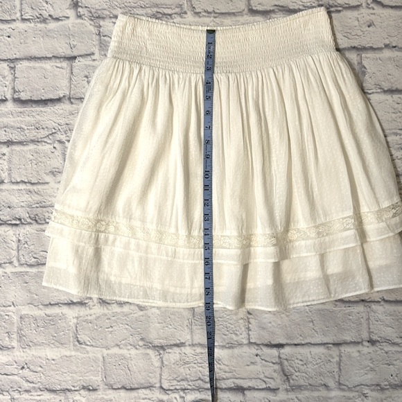 Skies Are Blue White Smocked-Waist Skirt Lace Detail Flowy - Size Large NWT - Picture 13 of 14